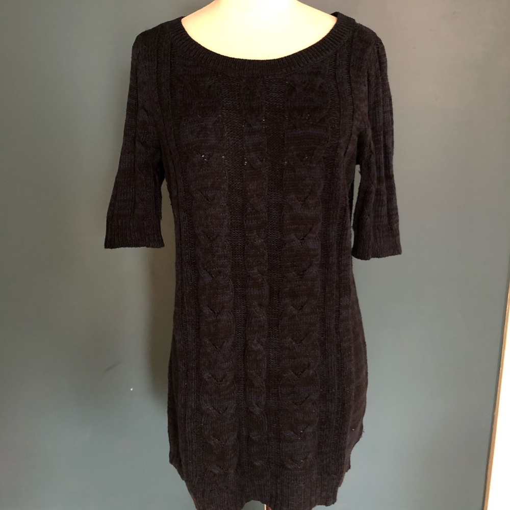 📦SOLD📦 A Pea in the Pod Maternity Sweater
